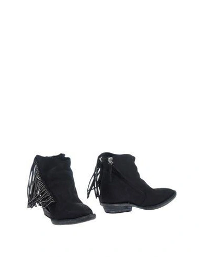 Shop Cinzia Araia Ankle Boot In Black