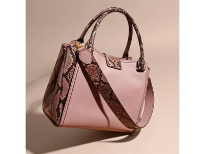 Shop Burberry The Medium Buckle Tote In Grainy Leather And Python In Dusty Pink