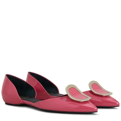 Shop Roger Vivier Dorsay Ballerinas In Patent Leather In Pink