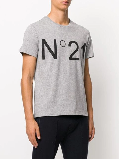 Shop N°21 Logo Print T-shirt In Grey