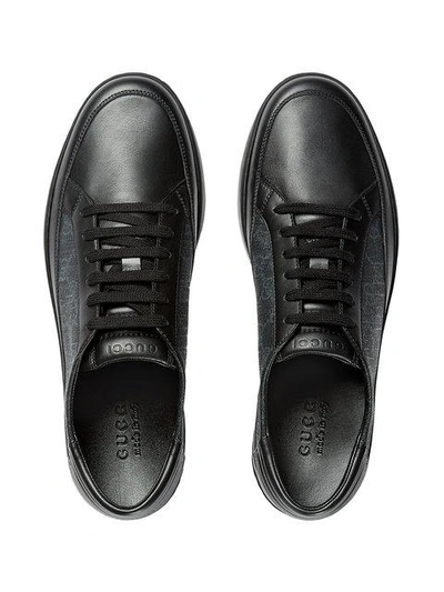 Shop Gucci Low-top-sneaker Aus Gg Supreme - Schwarz In Black