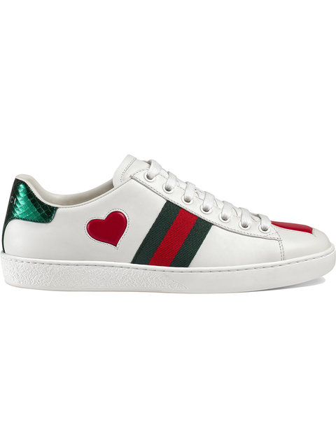 Gucci Signature Stripe And Heart Detail Sneakers In White | ModeSens