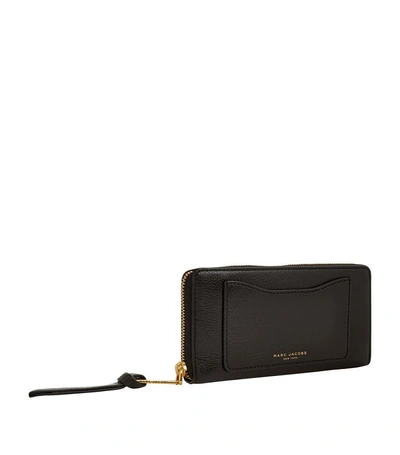 Shop Marc Jacobs Recruit Zip-around Wallet In Black