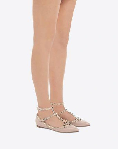 Shop Valentino Garavani Rockstud Caged Ballet Flat In Poudre