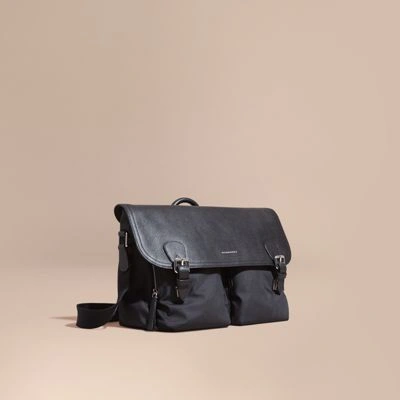 Burberry Ellison Leather Messenger Bag In Black