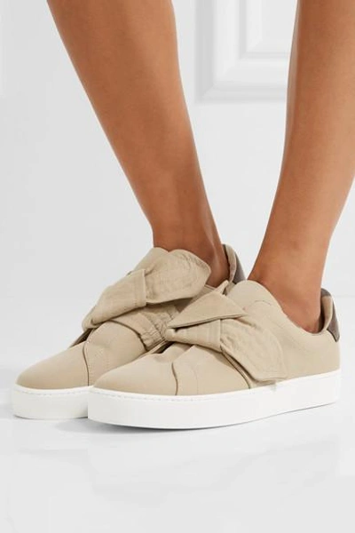 Burberry women's shop westford knot sneakers