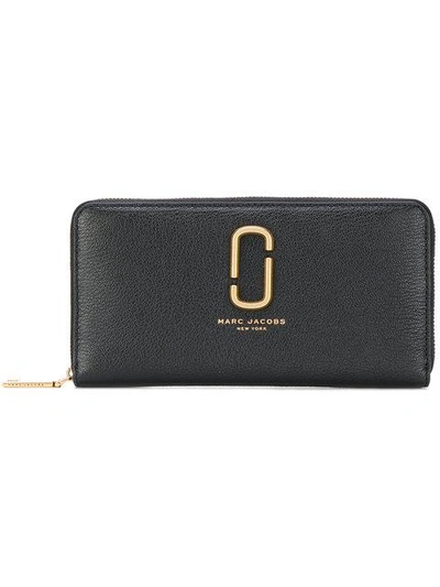 Shop Marc Jacobs Continental Wallet In Black