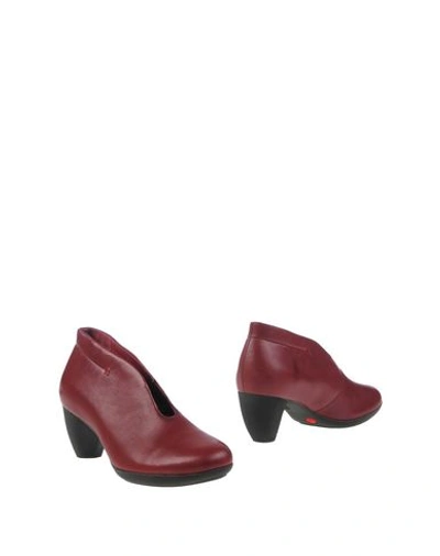 Camper Ankle Boot In Maroon