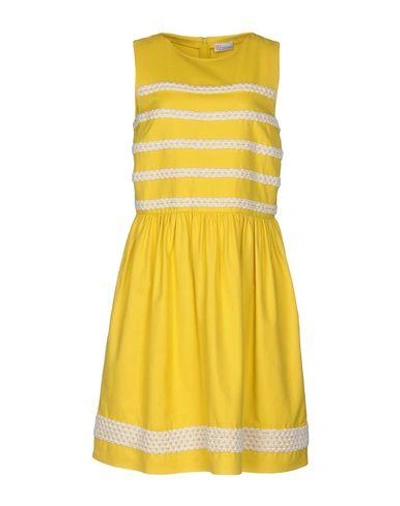 Shop Red Valentino Knee-length Dress In Yellow
