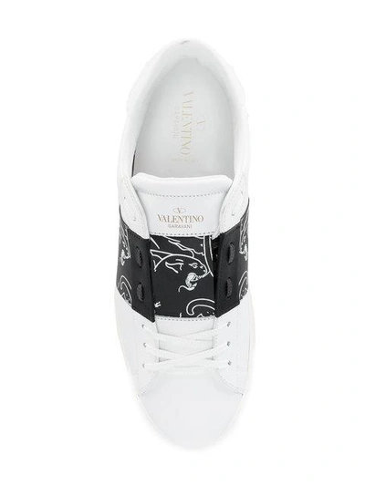 tøj tage ned sikring Valentino Garavani Panther Open Sneakers In Bianco | ModeSens