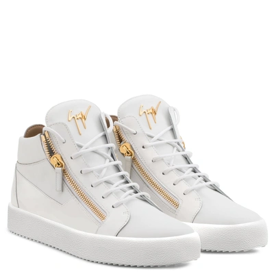 Shop Giuseppe Zanotti Kriss In White