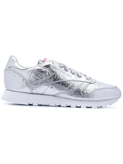 Escoger polla Incidente, evento Reebok Classic Metallic Crinkled-leather Sneakers | ModeSens