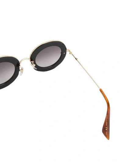 Shop Gucci Round-frame Sunglasses In Black
