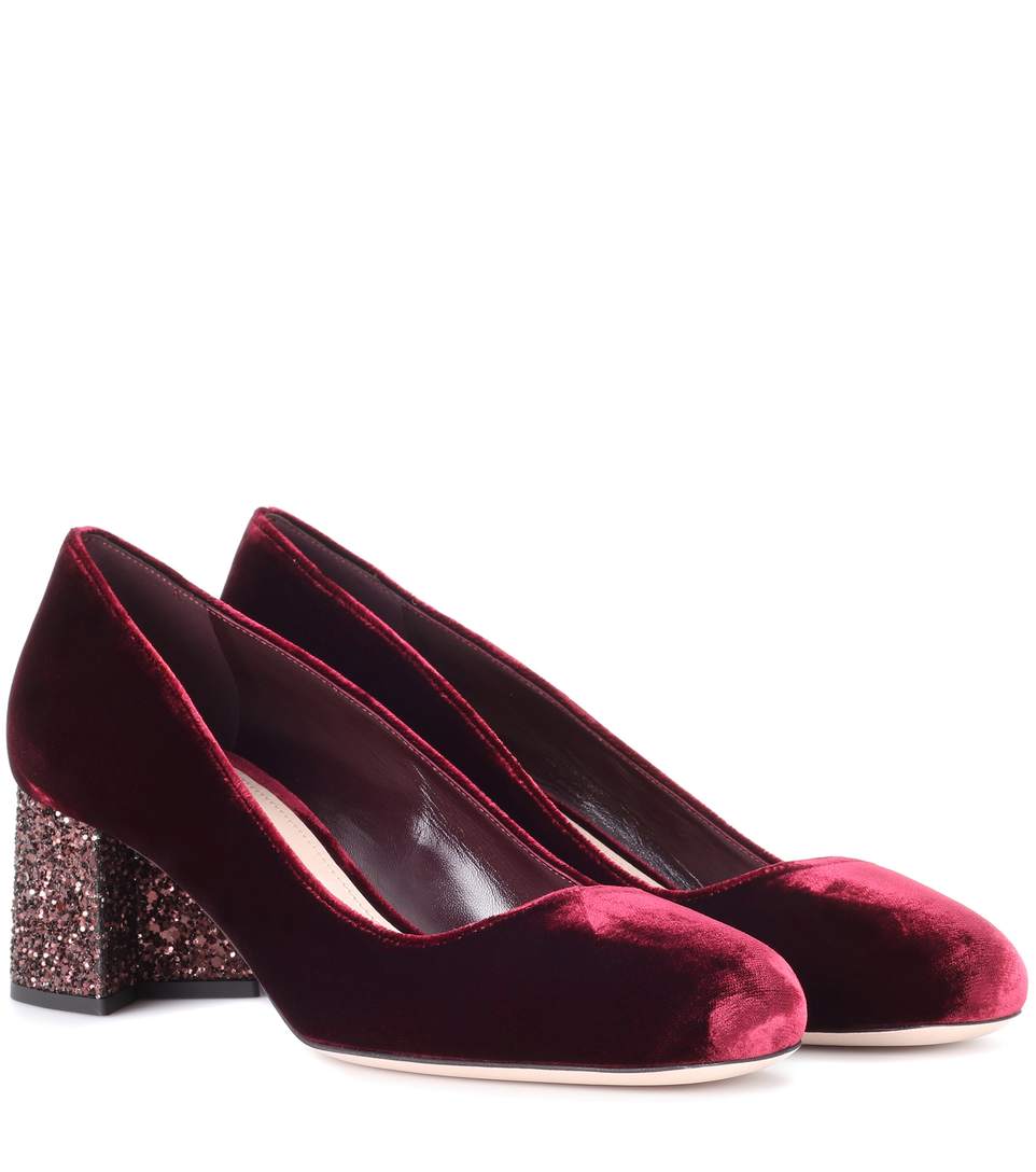 miu miu velvet heels