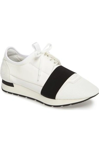 Shop Balenciaga Race Runner Sneaker In Blanc/ Noir