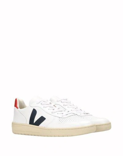 Shop Veja Man Sneakers White Size 6 Soft Leather