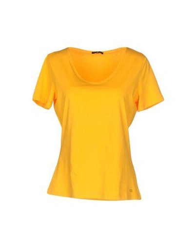 Escada T-shirts In Yellow