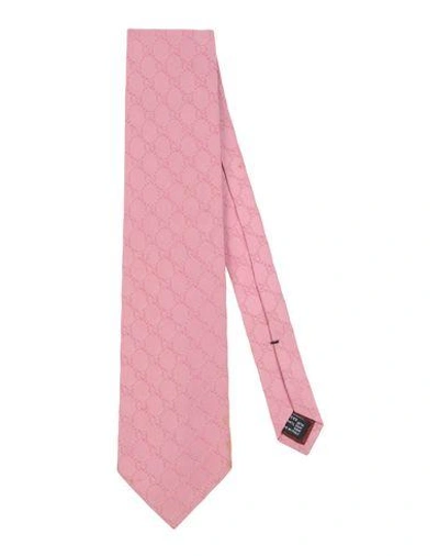 Gucci Tie In Pink
