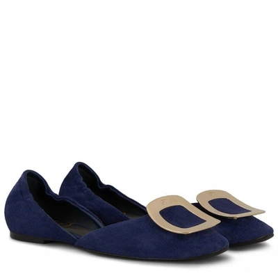 Shop Roger Vivier Chips Ballerinas In Suede In Blue