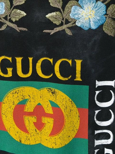 Shop Gucci Logo Print T-shirt
