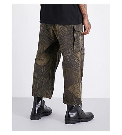 Shop Yohji Yamamoto Army Cropped Trousers In Khaki