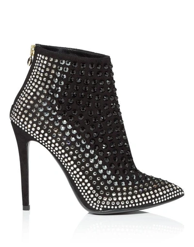 Shop Philipp Plein Wse0040 - Boots Lo-heels Low "serenella" In Black/light Gold