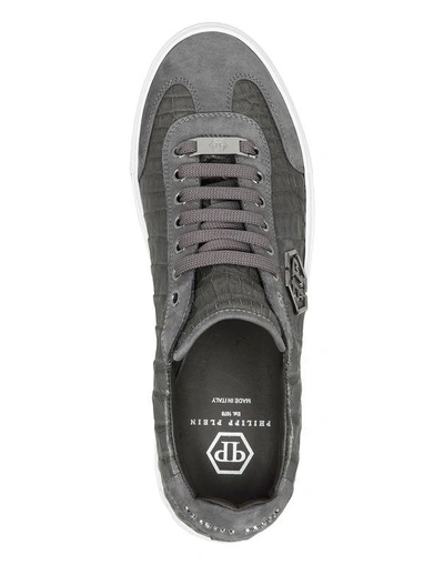 Shop Philipp Plein Lo-top Sneakers New Era In Grey/black Nickel