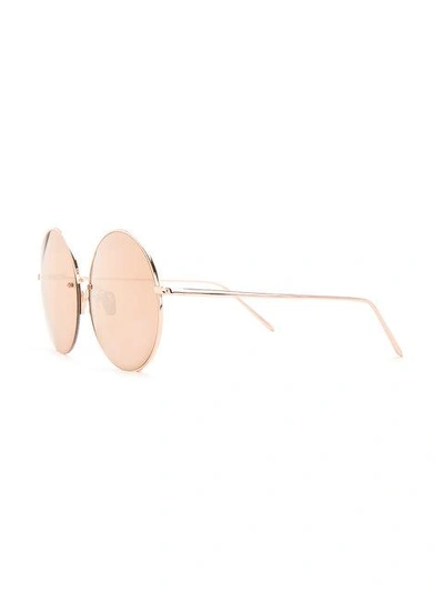 Shop Linda Farrow Round Sunglasses - Metallic