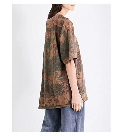 Shop Yeezy Season 4 Leaf-print Cotton-jersey T-shirt In Cpn45