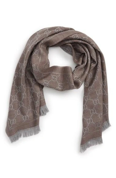 Shop Gucci Gg Jacquard Wool Scarf In Taupe/ Light Grey