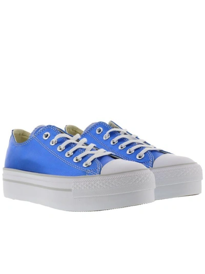 Converse Chuck Taylor Platform Mid Trainers In Light Blue