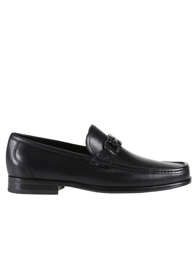 Shop Ferragamo Loafers Shoes Men Salvatore  In Black