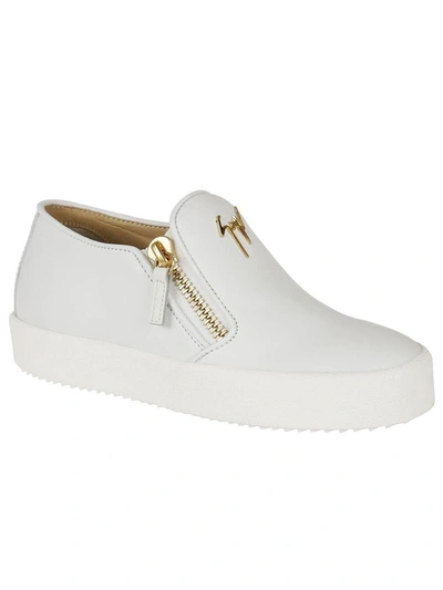 Shop Giuseppe Zanotti May London Sneakers In Bianco
