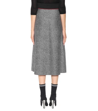 Shop Fendi Knitted Wool And Silk Skirt In Llack-white