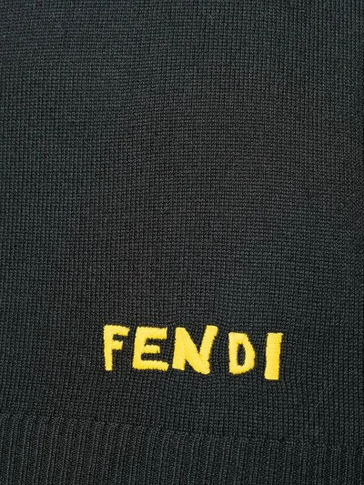 logo刺绣毛衣