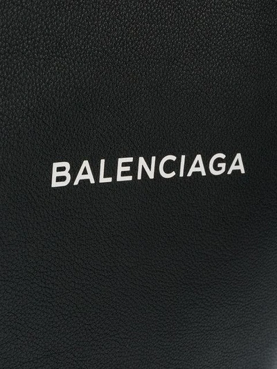 Shop Balenciaga Mittelgrosser 'north-south' Shopper In Black