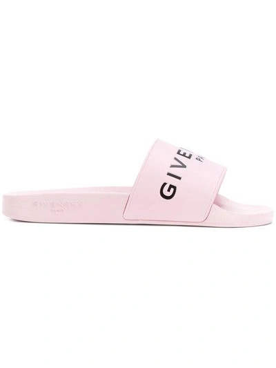 Givenchy Logo浮雕拖鞋 In Pink