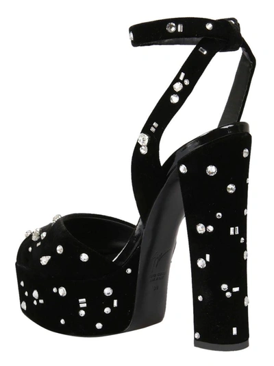 Shop Giuseppe Zanotti Sandalo Brilli In Nero