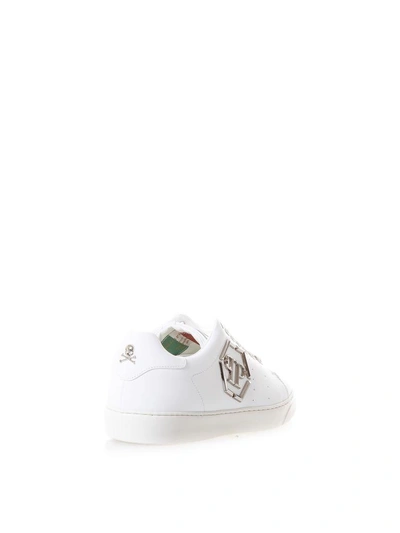 Shop Philipp Plein Sneakers Lo-top 'end' In White/nickel