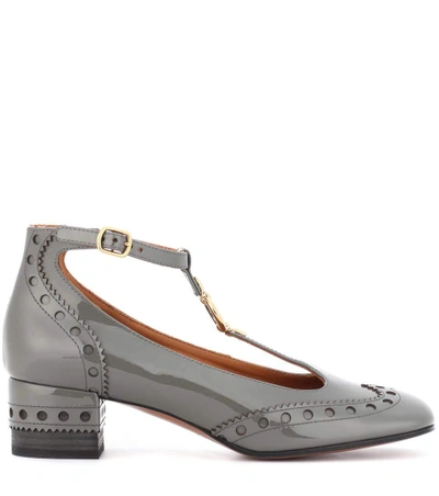 Shop Chloé Perry Patent Leather Pumps In Dusty Grey