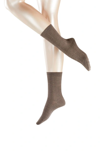 Falke Patterned Ankle Socks In Brown