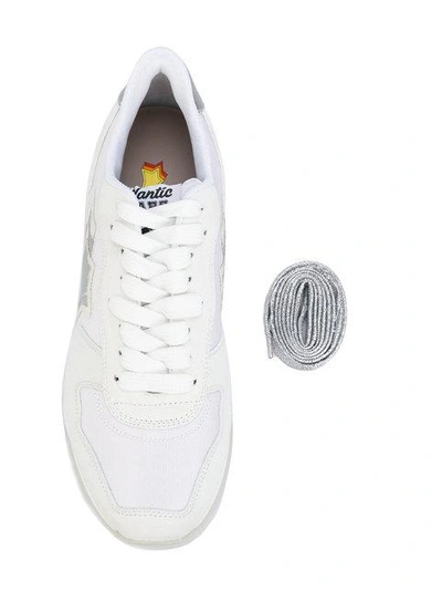 Shop Atlantic Stars Sneakers Mit Schnürung In White