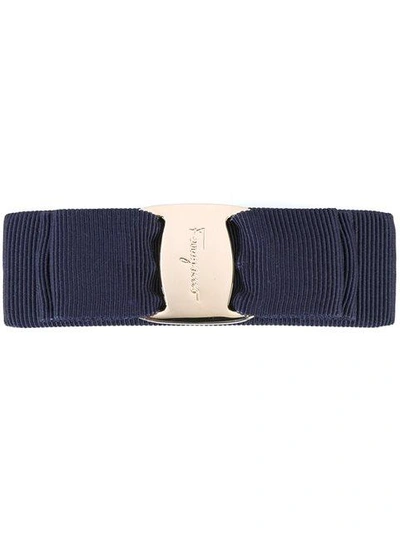 Shop Ferragamo Vara Bow Hair Clip In Blue