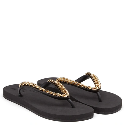 Shop Giuseppe Zanotti - Rubber Sandal With Gold Chain Florida In Black