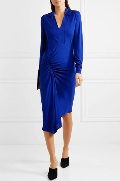 Shop Atlein Gathered Stretch-jersey Dress