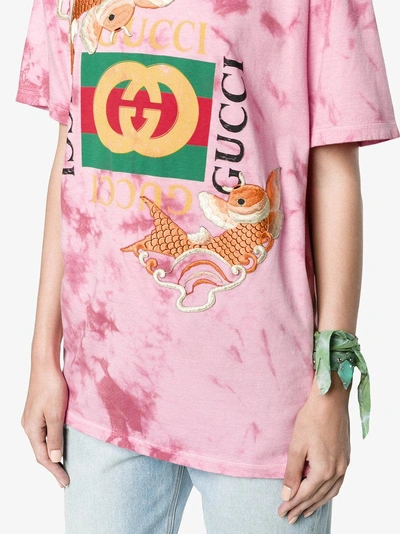 Shop Gucci Fish Embroidered  Logo T-shirt In Pink/purple