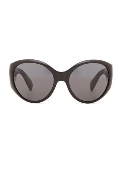 Shop Oliver Peoples The Row Don't Bother Me Sunglasses In Black