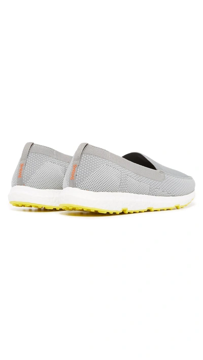 Shop Swims Breeze Leap Knit Loafers In Light Grey/yellow