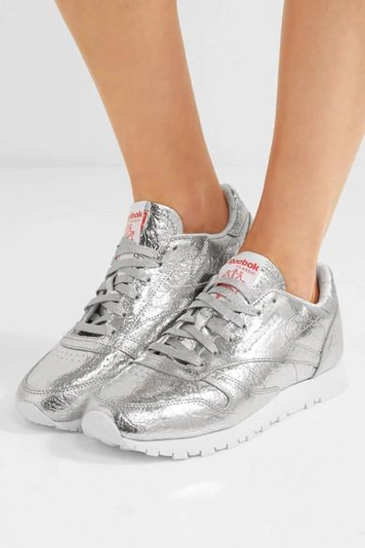 Oh spørge pust Reebok Classic Metallic Crinkled-leather Sneakers | ModeSens