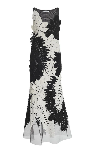 Shop Oscar De La Renta Sleeveless Tea Length Gown In Black/white
